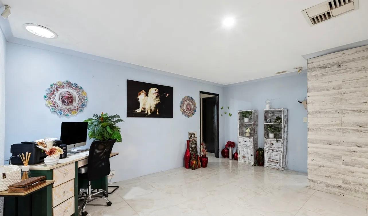 PHOTO-2025-06-02-13-31-50 2